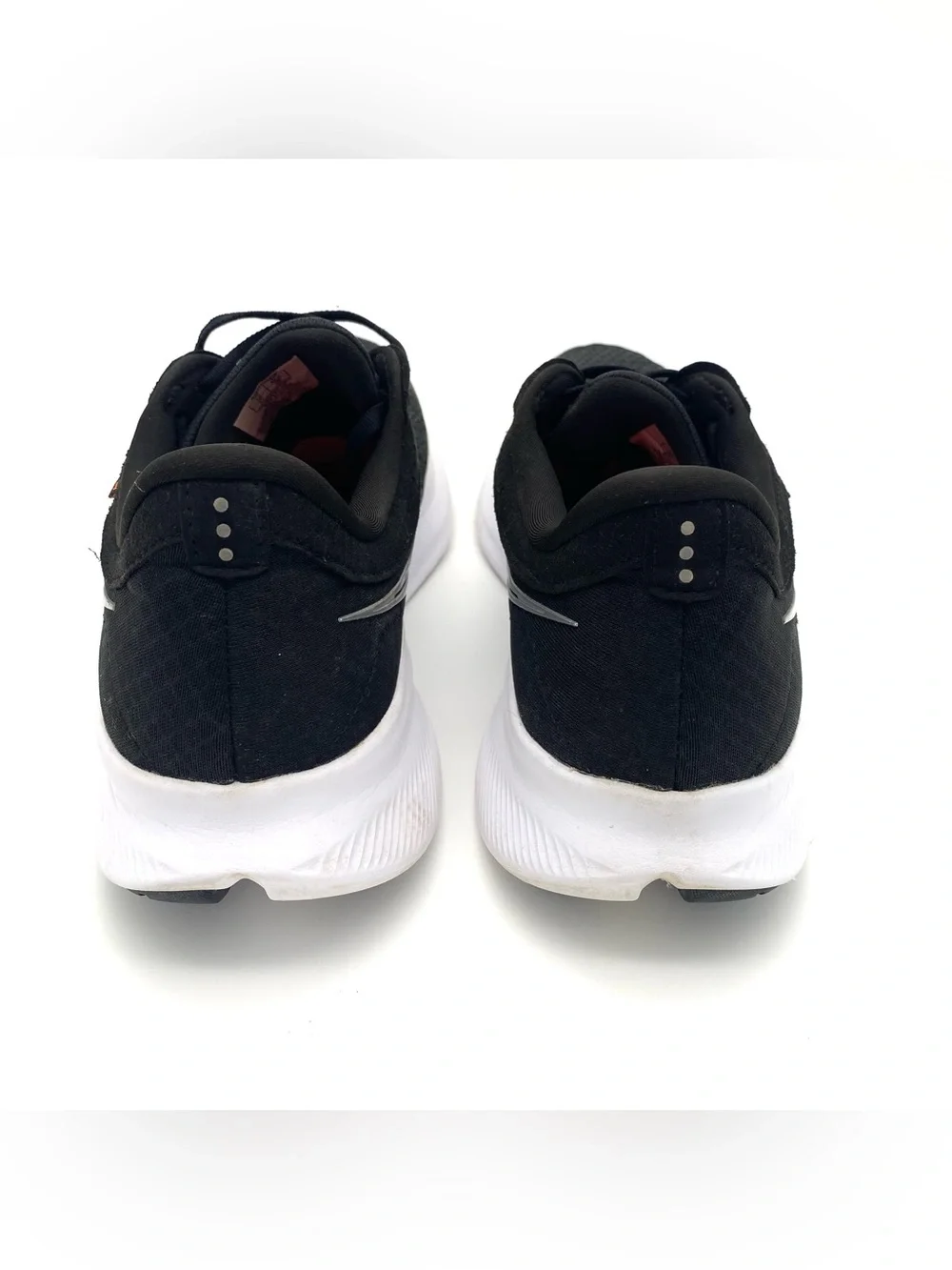 Saucony Ride 16 Shoes Mens Size 12 Black White Running Sneakers S20830-05